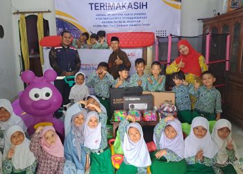 Hutama Karya Salurkan Sarpra Pendidikan, Renovasi Masjid dan Fasilitas Air di Jabodetabek