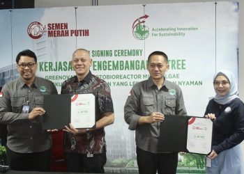 Semen Merah Putih Kembangkan MP TREE – Pohon Cair Mikroalga