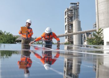 Satu-Satunya Perwakilan dari Industri Bahan Bangunan, SIG Masuk Daftar Konstituen Indeks IDX ESG Leaders