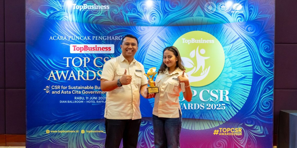 GIS Raih Penghargaan Top CSR Saat Ultah ke-10