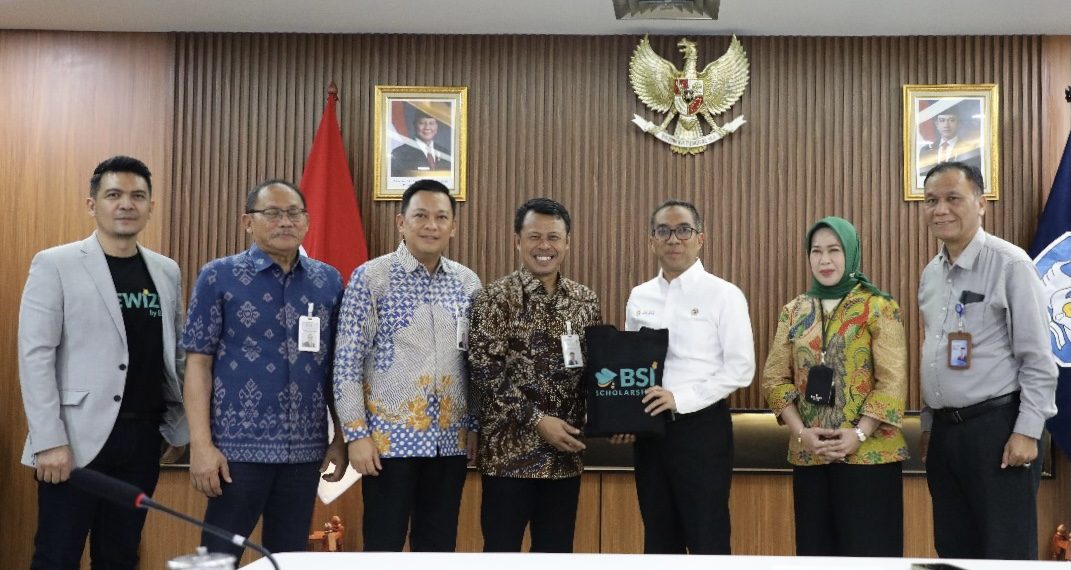 Atasi Tantangan Pendidikan, BSI Maslahat dan BSI Gelar Program BSI Scholarship