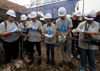 45 Tahun MedcoEnergi, Bangun 45 Rumah bagi Warga Kurang Mampu