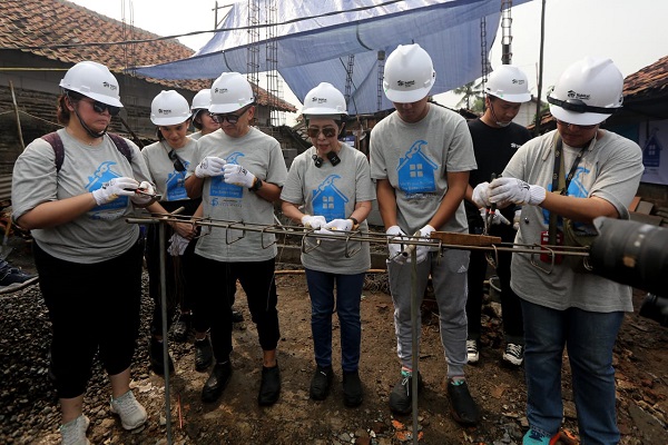 45 Tahun MedcoEnergi, Bangun 45 Rumah bagi Warga Kurang Mampu