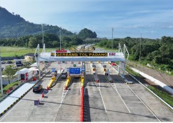 Tol Perdana di Sumatra Barat Raih Volume Kendaraan 100 Ribu Lebih