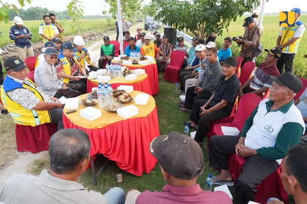 Tinjau Daerah Irigasi Pondok di Ngawi, Menteri PU Dorong Peningkatan Produktivitas Pertanian