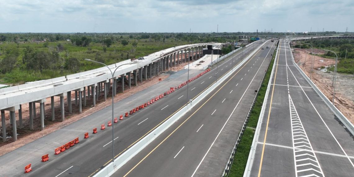 Bangun Tol Palembang – Betung Struktur dan Rest Area, HKI Catatkan Progres Konstruksi 52%