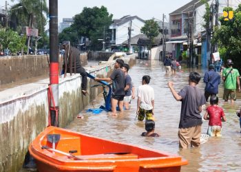 Menteri PU Respon Cepat Banjir Jabodetabek, Kerahkan Pompa Mobile di 14 Titik