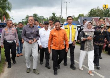 Ikuti Arahan Presiden, Menteri PU Percepat Peningkatan Jalan Daerah Muna Barat