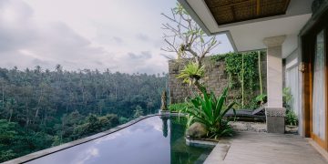 Resort Ini  Kawinkan Kenyamanan Modern dan Keindahan Bali