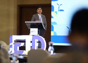 Atasi Hambatan Transisi Energi dengan Reformasi Proses Pengadaan Energi Terbarukan