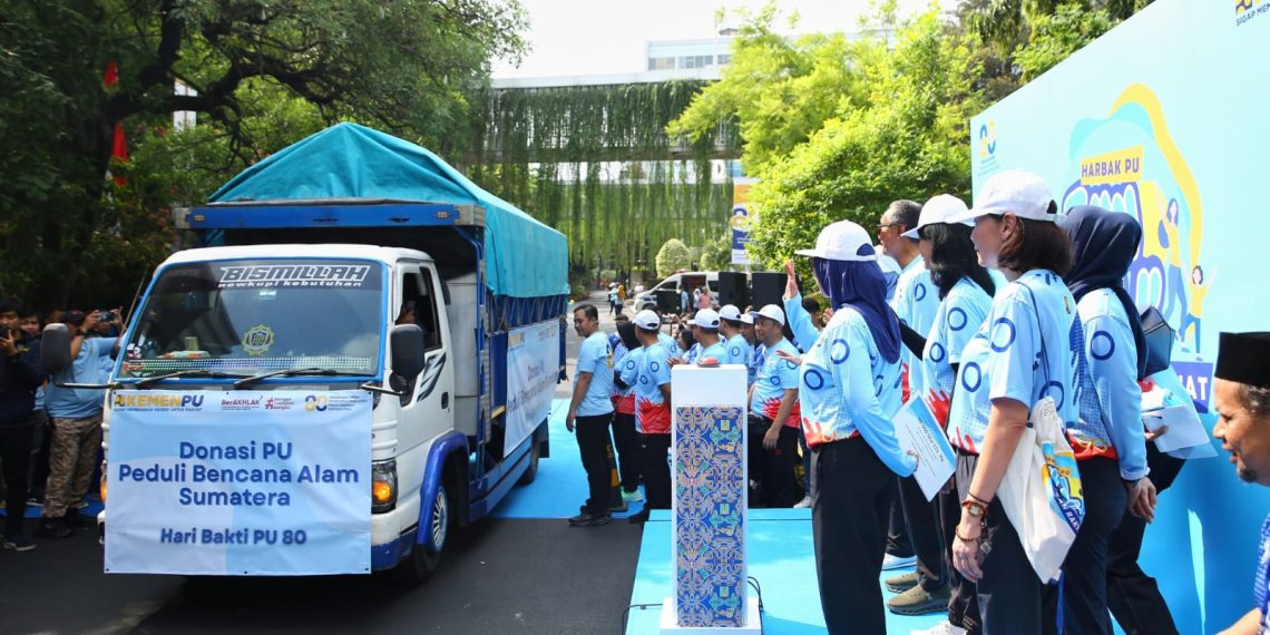Peringati Hari Bakti ke-80, Kementerian PU Salurkan Donasi Bantu Penanganan Bencana di Aceh, Sumatra Utara, dan Barat