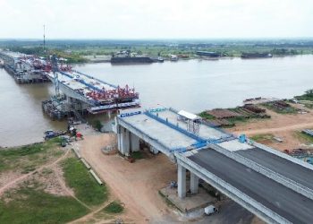 Hutama Karya Terapkan Metode Khusus di Sungai Musi