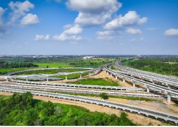 Hutama Karya Sampaikan Persiapan Pelayanan Nataru Melalui Media dan Site Visit Tol Sumatra Bagian Selatan