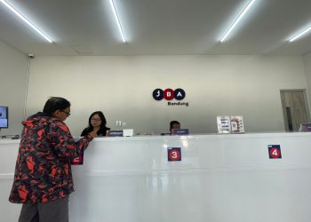 Perkuat Ekosistem Mobil Bekas, ASLC Resmikan JBA Cabang Bandung