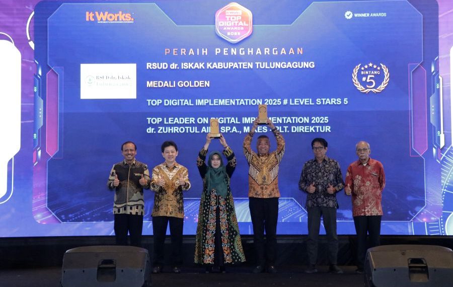 Berkat Dukungan Penuh Bupati, RSUD dr. Iskak Tulungagung Sabet Tiga Penghargaan di TOP Digital Awards 2025