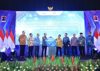 OJK Resmikan Program Dukungan Asuransi dalam Penguatan Ekosistem Penyelenggaraan Pinjaman Daring