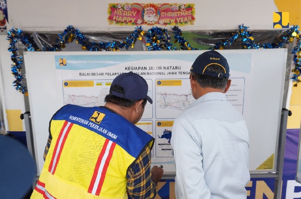 Menteri Dody Tinjau Kesiapan Posko Nataru di Jawa Tengah dan Jawa Timur