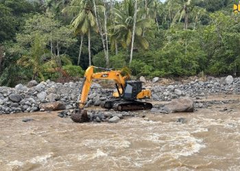 Kementerian PU dan Pemda Tanah Datar Percepat Normalisasi Sungai Batang Sumpur