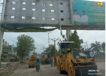 Ruas Banda Aceh–Batas Sumut Mulai Ditangani, Fokus Perbaikan Jalan dan Normalisasi Drainase