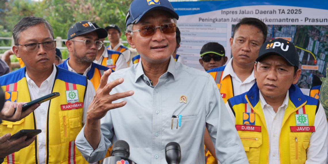 Menteri Dody Tinjau IJD Ruas Banjarkemantren–Prasung
