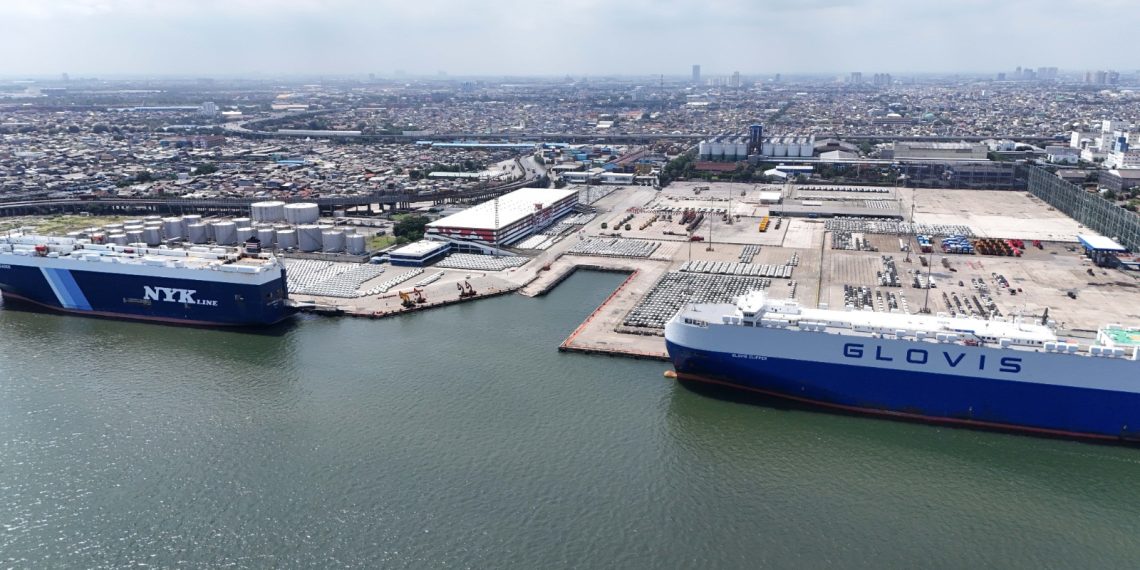 Kedatangan Tamu Dua Kapal MV, IPCC Kembali Sukses Layani Sandar Kapal Internasional