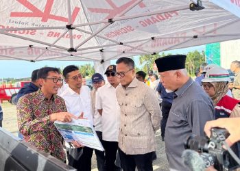 COO Danantara Indonesia Tinjau Jalan Tol Pekanbaru-Padang Seksi Padang-Sicincin