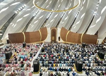 Tarawih Perdana, Hutama Karya Tuntaskan Masjid Negara IKN 100%