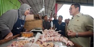 Kunjungi Pasar Cuplik Sukoharjo, Mendag Pastikan Harga dan Pasokan Stabil Jelang Ramadan