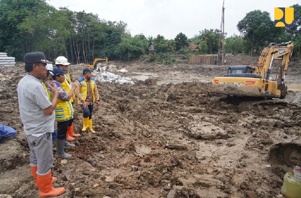 Optimalkan Bendungan Jlantah, Menteri Dody Dorong Perluasan Irigasi untuk Tingkatkan Produktivitas Pertanian di Karanganyar