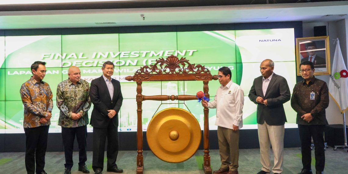 Disaksikan Bos Arsari Group, SKK Migas dan WNEL Mulai Tahap Implementasi FID Lapangan Gas Mako di Blok Duyung