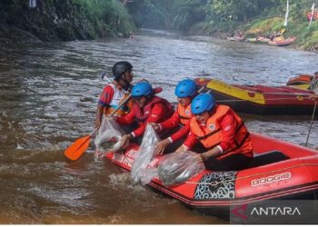 CSR PT Perusahaan Gas Negara (Persero) Tbk Benahi Lingkungan, Jaga Alam, dan Berdayakan Masyarakat di Cimanggis–Depok