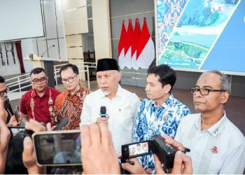 Serah Terima Lahan Bebas dan Simbolis Pendaftaran Konsinyasi Pengadaan Tanah Pembangunan Flyover Panorama I