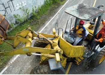 Ruas Trenggalek–Ponorogo Tertimbun Longsor, Jalur Kini Dibuka Terbatas