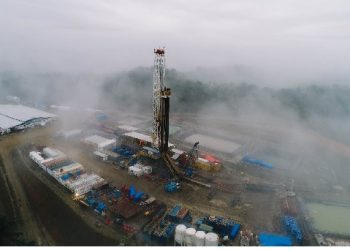 Teknologi Walking Rig Percepat Pengeboran Sumur BNG-079 di Sumsel