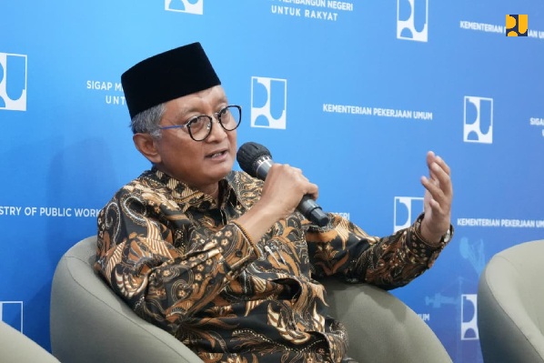 Menteri PU Targetkan Rancangan Permen Asbuton Rampung 2 Pekan