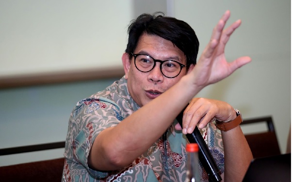 IESR: Implementasi PLTS 100 GW Perlu Dimulai dari Quick Wins yang Terukur dan Berkelanjutan