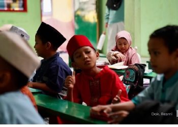 Dari Ruang Belajar yang Layak, Hutama Karya Dukung Generasi Masa Depan Indonesia