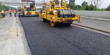 HKA Rampungkan Pemeliharaan Aspal Tol Kayu Agung – Palembang untuk Jaga Kenyamanan Pengguna Jalan