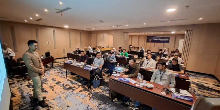 25 Profesional Ikuti Training dan Sertifikasi Public Speaking MSI Institute