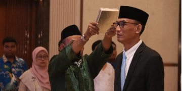 Mendiktisaintek Lantik Donny Purnomo sebagai Kepala BSN, Perkuat Daya Saing dan Inovasi Nasional