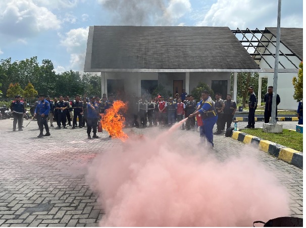 Hamawas Gelar Pelatihan dan Simulasi Pemadam Kebakaran di Tol Kutepat