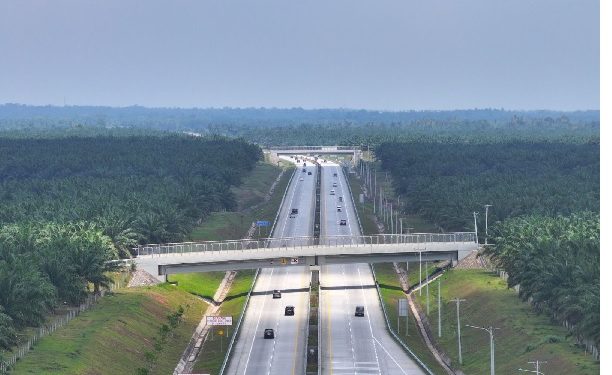 Hutama Karya Catat Lebih dari 900 Ribu Kendaraan Melintas di JTTS Selama Libur Panjang Idul Adha, Waisak, dan Hari Lahir Pancasila