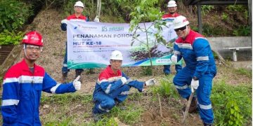 Peringatan Hari Lingkungan Hidup Sedunia, Pertamina Drilling Ajak Pekerja Tanam Pohon