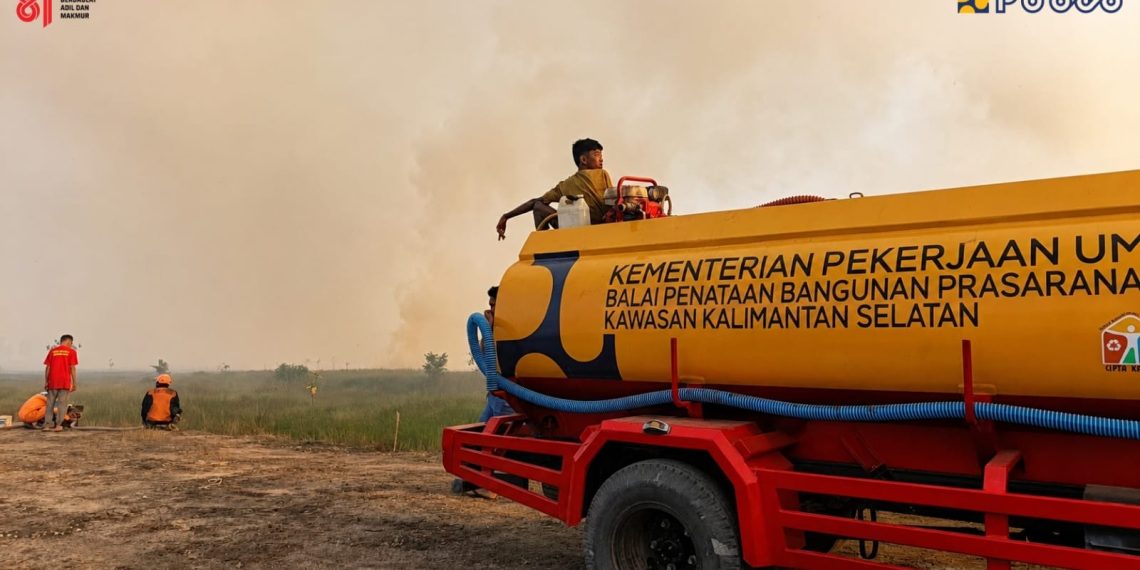 Antisipasi Karhutla di Kalimantan Selatan, Truk Tangki Air Disiagakan di Tiga Posko Strategis