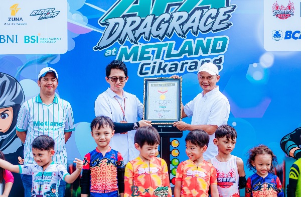 Metland Cikarang Kembali Raih Rekor MURI melalui Dragrace Pushbike dengan Peserta Anak Terbanyak