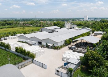 BLES Perkuat Strategi ESG, Operasikan 43 Forklift Listrik di Seluruh Pabrik
