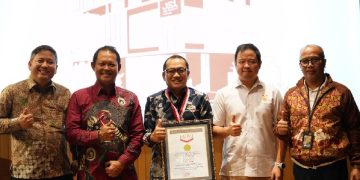 Hutama Karya Melalui Anak Usaha Hutama Marga Waskita Raih Rekor MURI sebagai Tempat Istirahat dan Pelayanan Tol Pertama yang Memiliki Galeri Budaya