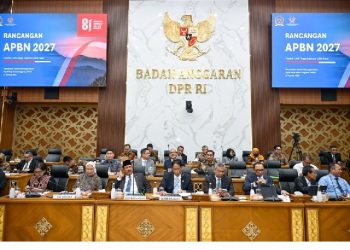 Menkeu Purbaya Paparkan Pokok-Pokok RAPBN 2027 dalam Rapat Kerja Badan Anggaran DPR