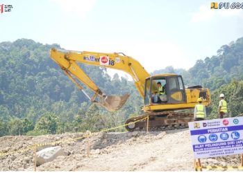 Menteri Dody Kaji Pembangunan Trase Baru Pasca Tinjauan Penanganan Longsor di Kelok 44 Agam