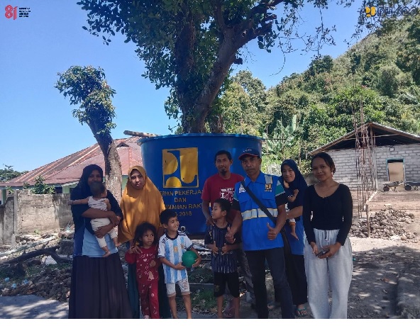 Air Bersih Disalurkan untuk Warga Terdampak Gempa di Ende dan Nagekeo